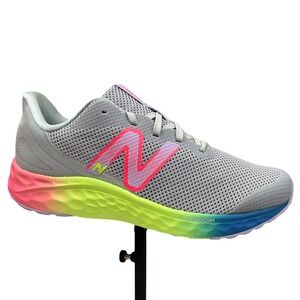 New Balance Fresh Foam Arishi v4 Youth Girls Sneaker Size 5 Wide Gray-Multicolor